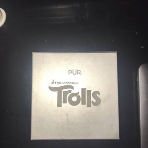 Pur x trolls